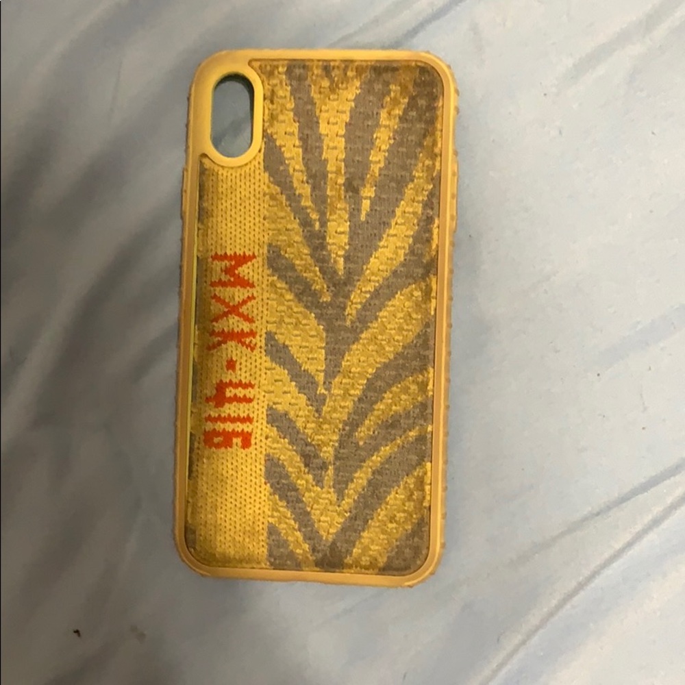 Case Xr max